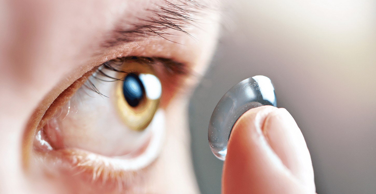 Adaptação de lentes de contato - Dra. Camila Porto
